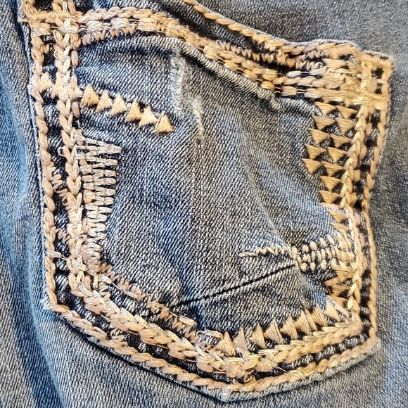 Maurices jeans - Picture 2 of 4